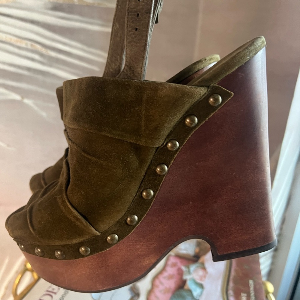 7 FOR ALL MANKIND Velvet swedish shoes